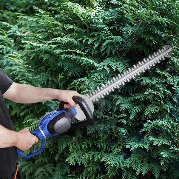 Hyundai 680W 610mm Corded Electric Hedge Trimmer/Pruner | HYHT680E