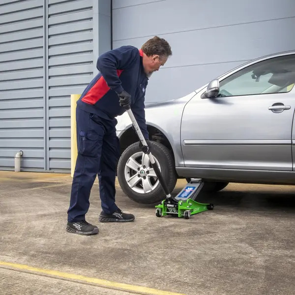 Sealey 2001LEHVCOMBO Trolley Jack & Cordless Impact Wrench Combo - Green