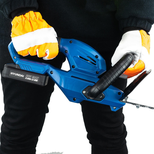 Hyundai 20V MAX 510mm Cordless Hedge Trimmer 2Ah Li-Ion Battery Powered | HY2188