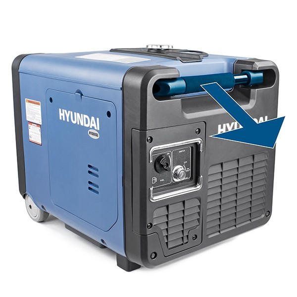 Hyundai 4000W / 4.0kW Portable Petrol Inverter Generator, Remote Keyfob & Electric Start, Wheel Kit & Closed Case Design | HY4500SEI