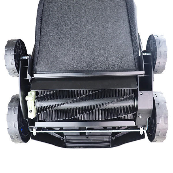 Hyundai 1600W 15'' 38cm Artificial Grass Sweeper Multi-use Brush 45L Collection Bag| HYSW1600E
