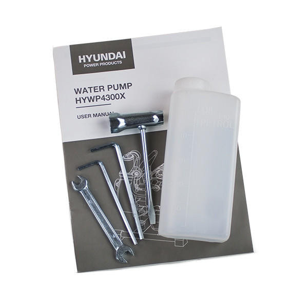 Hyundai 35mm 1.5'' Petrol Clean Water Pump, 35m Total Head, 8m Lift, 250L/min Flow Rate, Lightweight | HYWP4300X