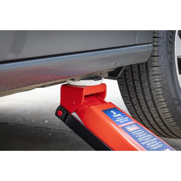 Sealey 3000CXD Quick Lift Standard Chassis Trolley Jack 3 Tonne