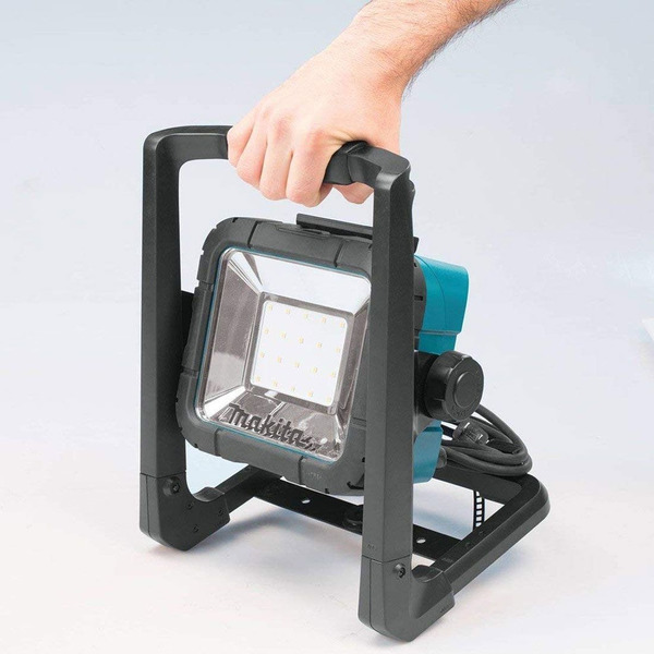Makita DML805/2 18V LXT & 240V LED Worklight 