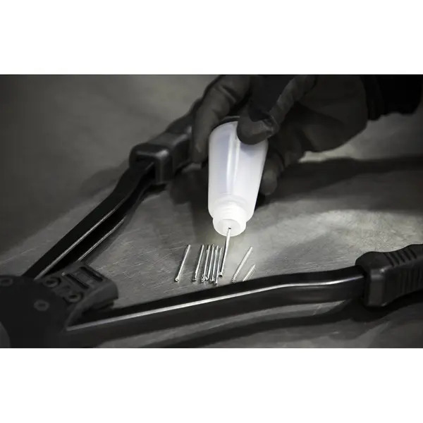 Sealey AK3983 Medium-Arm Riveter with Collection Bowl