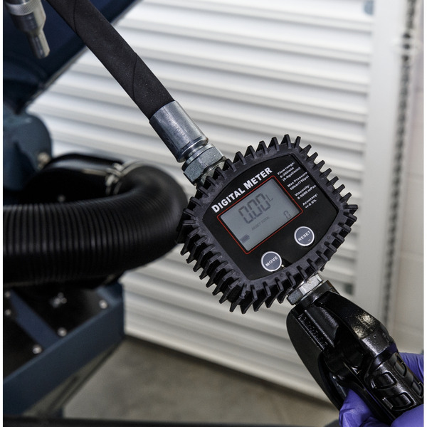 Air Operated Oil Dispensing System with 10m Retractable Hose Reel