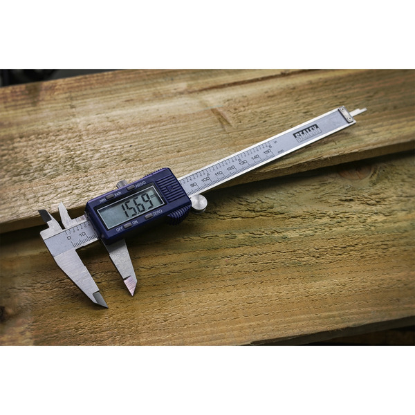 Digital Vernier Caliper 0-150mm(0-6