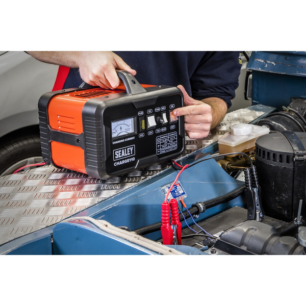 Sealey CHARGE110 12/24V Battery Charger 14A 230V