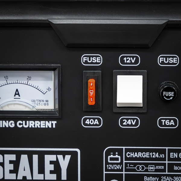 Sealey CHARGE124 12/24V Battery Charger 28A 230V