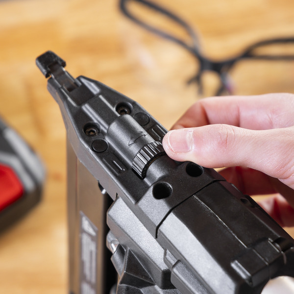 Sealey CP20VNGKIT1 SV20 Series Cordless Nail/Staple Gun Kit 18G 20V 2Ah