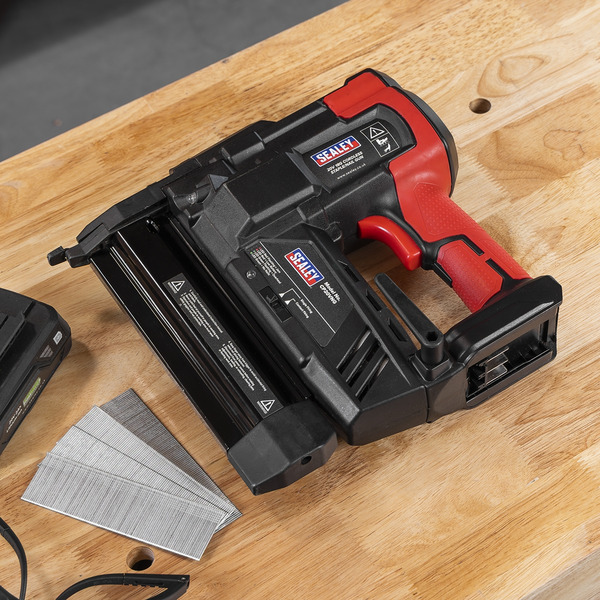Sealey CP20VNGKIT SV20 Series Cordless Nail/Staple Gun Kit 18G 20V - 2 Batteries