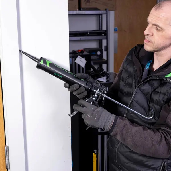 Rika SEAL001 Rikä Professional 330ml Sealant Applicator Gun