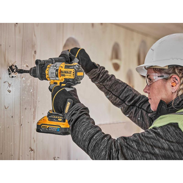 DeWALT DEWDCD999H2T Power Tools DCD999H2T XR XRP Combi Drill 18V 2 x 5.0Ah POWERSTACK&trade; Li-ion