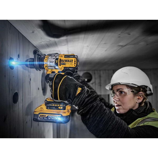DeWALT DEWDCD999H2T Power Tools DCD999H2T XR XRP Combi Drill 18V 2 x 5.0Ah POWERSTACK&trade; Li-ion
