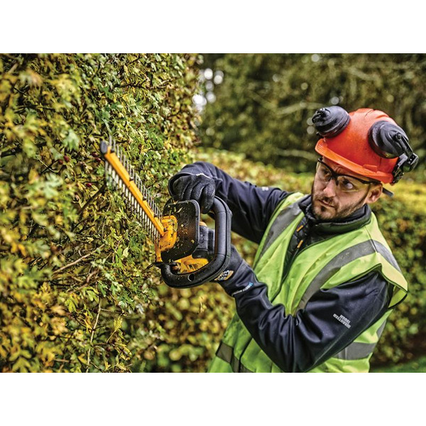 DeWALT DEWMHT563P1 DCMHT563P1 XR Hedge Trimmer 18V 1 x 5.0Ah Li-ion