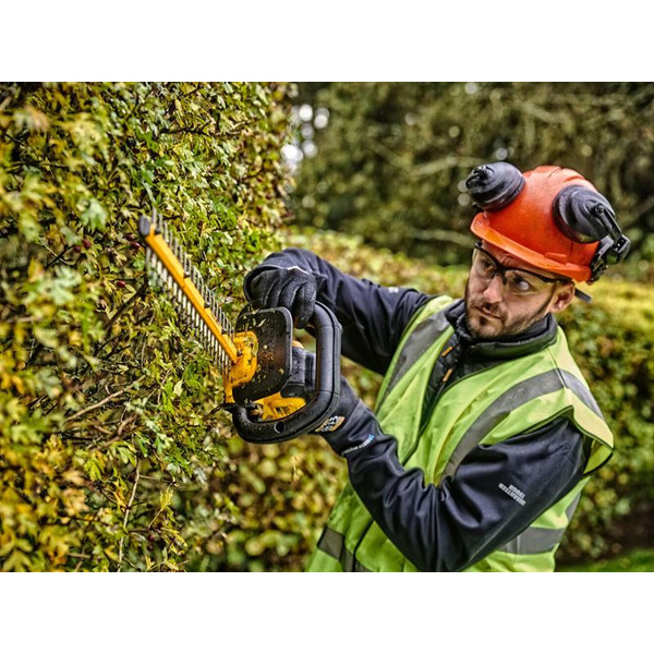 DeWALT DEWMHT563P1 DCMHT563P1 XR Hedge Trimmer 18V 1 x 5.0Ah Li-ion