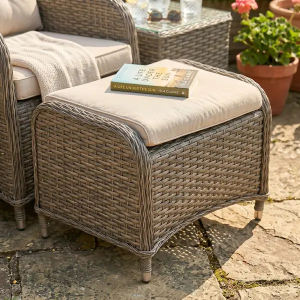Sealey DG68 Dellonda Chester Rattan Wicker Outdoor Recliner Loungers & Table Set 5pc