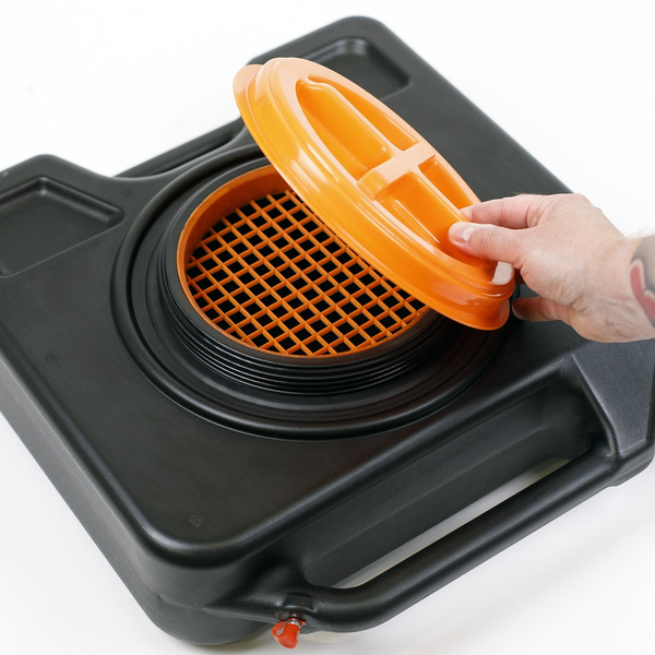 Sealey DRP44 Oil/Fluid Drain & Recycling Container with Wheels 15L