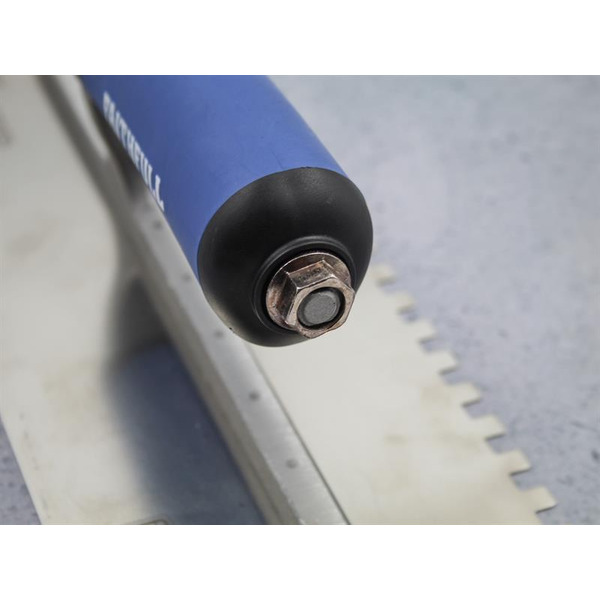 Faithfull FAIPTNT11SS Prestige Notched Trowel 275 x 115mm (11 x 4.1/2in) 6mm Notch