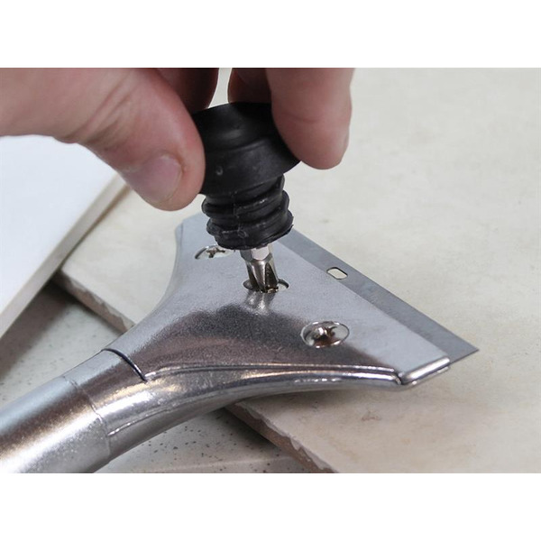 Faithfull FAISCRA100LH Heavy-Duty Long Handled Scraper 100mm (4in)