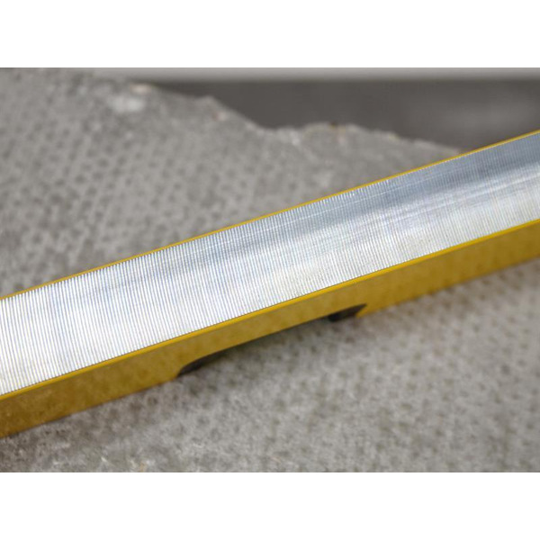 Box Level 3 Vial 180cm (72in)