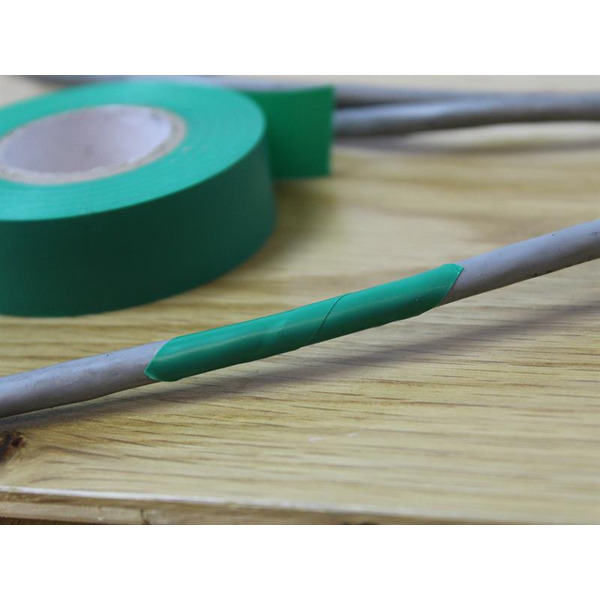 Faithfull FAITAPEPVCG PVC Electrical Tape Green 19mm x 20m