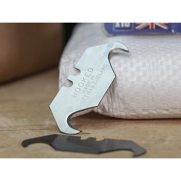 Faithfull FAITKB10UKH Heavy-Duty Hooked Trimming Knife Blades (Pack 10)