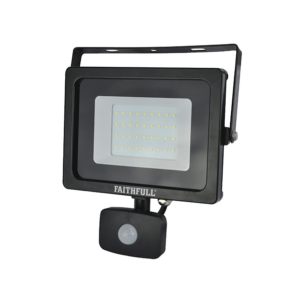 Faithfull Power Plus SMD LED Security Light with PIR 30W 2400 lumen 240V