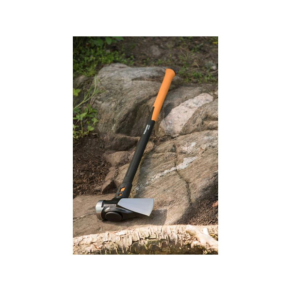 IsoCore Builder's Axe