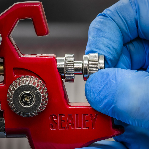 Sealey HVLP741 Workshop Series HVLP Gravity Feed Spray Gun 1.3mm Set-Up