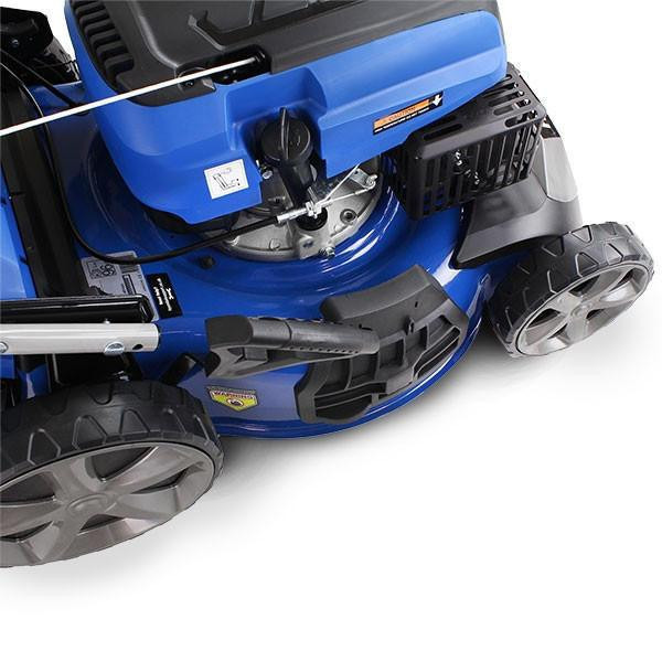 Hyundai 18 / 46cm Cut 139cc Petrol Self Propelled Mulching Lawnmower And Extras