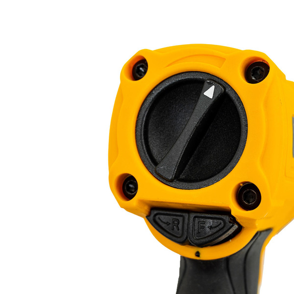 JCB 1/2 Square Drive Air Impact Wrench with Socket Set, 1450Nm Max Working Torque | JCB-RP9510-KIT