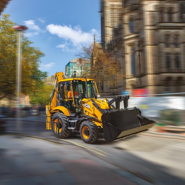 JCB 42'' Roller Cabinet and Top Tool Chest Stack with Backhoe Loader Wrap | JCBBHLSTACK