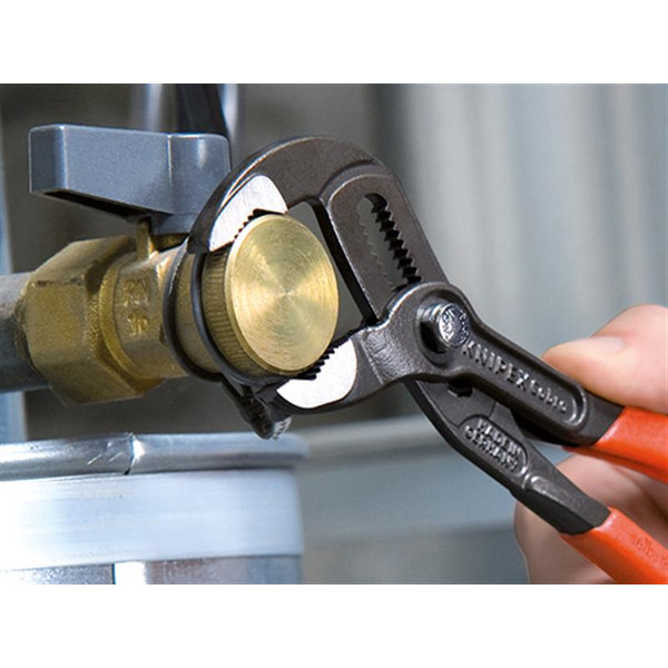 87 01 180 Cobra® High-Tech Water Pump Pliers Plastic Coated Grip 180mm