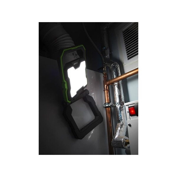 Lighthouse Rechargeable Work Light 2000 Lumens