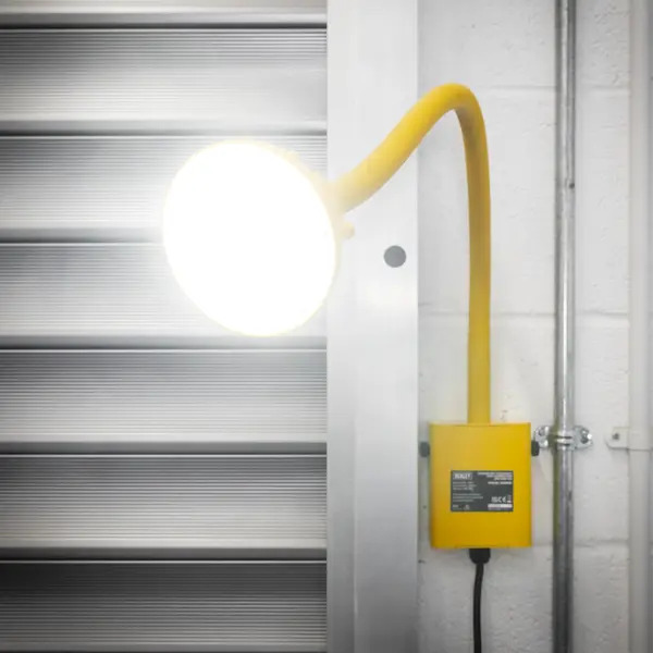 Sealey LED20WDL Loading Bay Floodlight with Flexible Arm 20W SMD LED