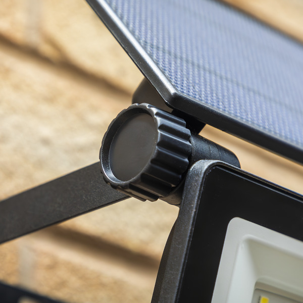 Sealey LED30S Extra-Slim Solar Floodlight with Wall Bracket 30W SMD LED