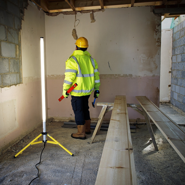 Sealey LED60110V Slim Standing 360� Floodlight 60W SMD LED 110V