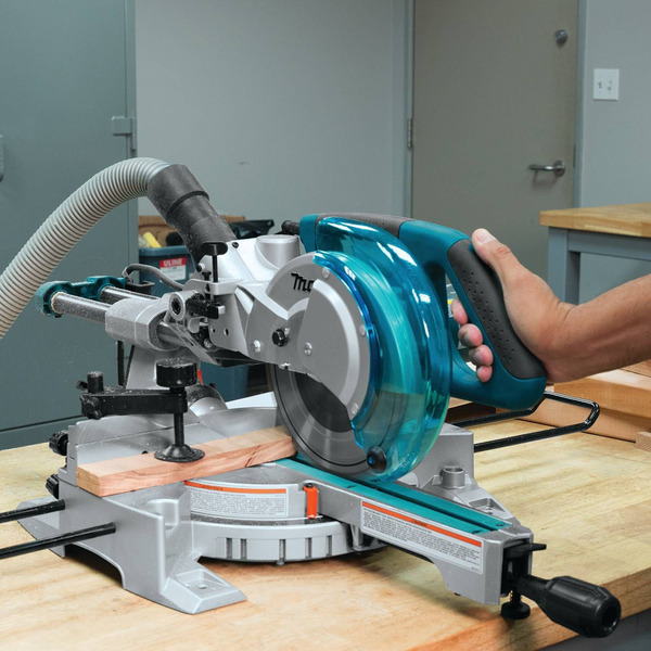 Makita LS0815FLN 240v 216mm Sliding Compound Mitre Saw