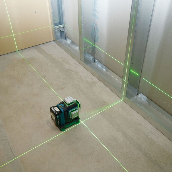 Makita SK700GDZ 12Vmax Green Multi-Line Laser CXT