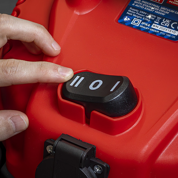 Sealey PC200SDAUTO 20L Industrial Vacuum Cleaner Wet & Dry with Stainless Drum & Auto Start 1400W/230V