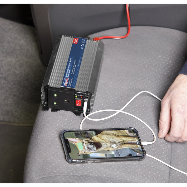 Sealey PI300 Modified Sine Wave Power Inverter 300W 12V