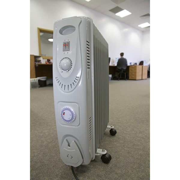 Sealey RD2500T 11-Element Oil Filled Radiator with Timer 2500W/230V