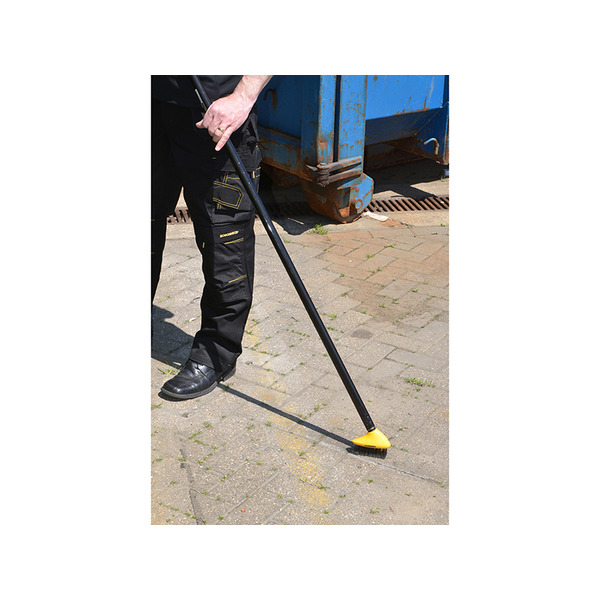 Roughneck ROU52070 Replacement Heavy-Duty Patio Brush Head 133mm (5.1/4in)