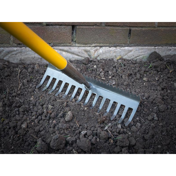 Sharp-Edge Soil Rake