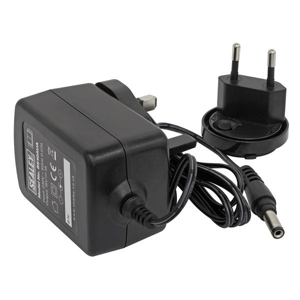 15V Universal Adaptor 1.0A