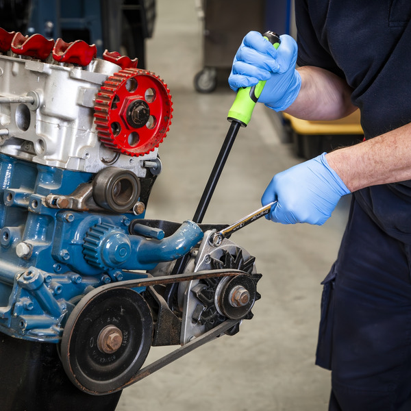 Sealey S01138 Siegen Heavy-Duty Angled Pry Bar Set with Hammer Cap 4pc