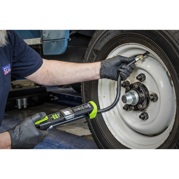 Sealey SA37/98 PCL Airlite Eco Tyre Inflator with Clip-On Connector