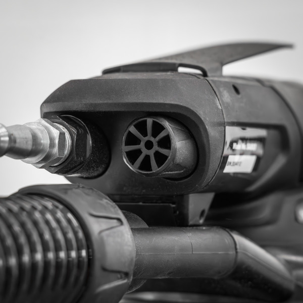 Sealey SA803 Air Palm Orbital Sander �150mm Dust-Free