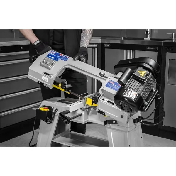 Sealey SM5 Metal Cutting Bandsaw 3-Speed 150mm 375W230V